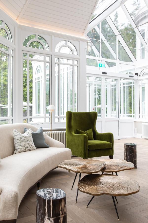 Tullyglass House