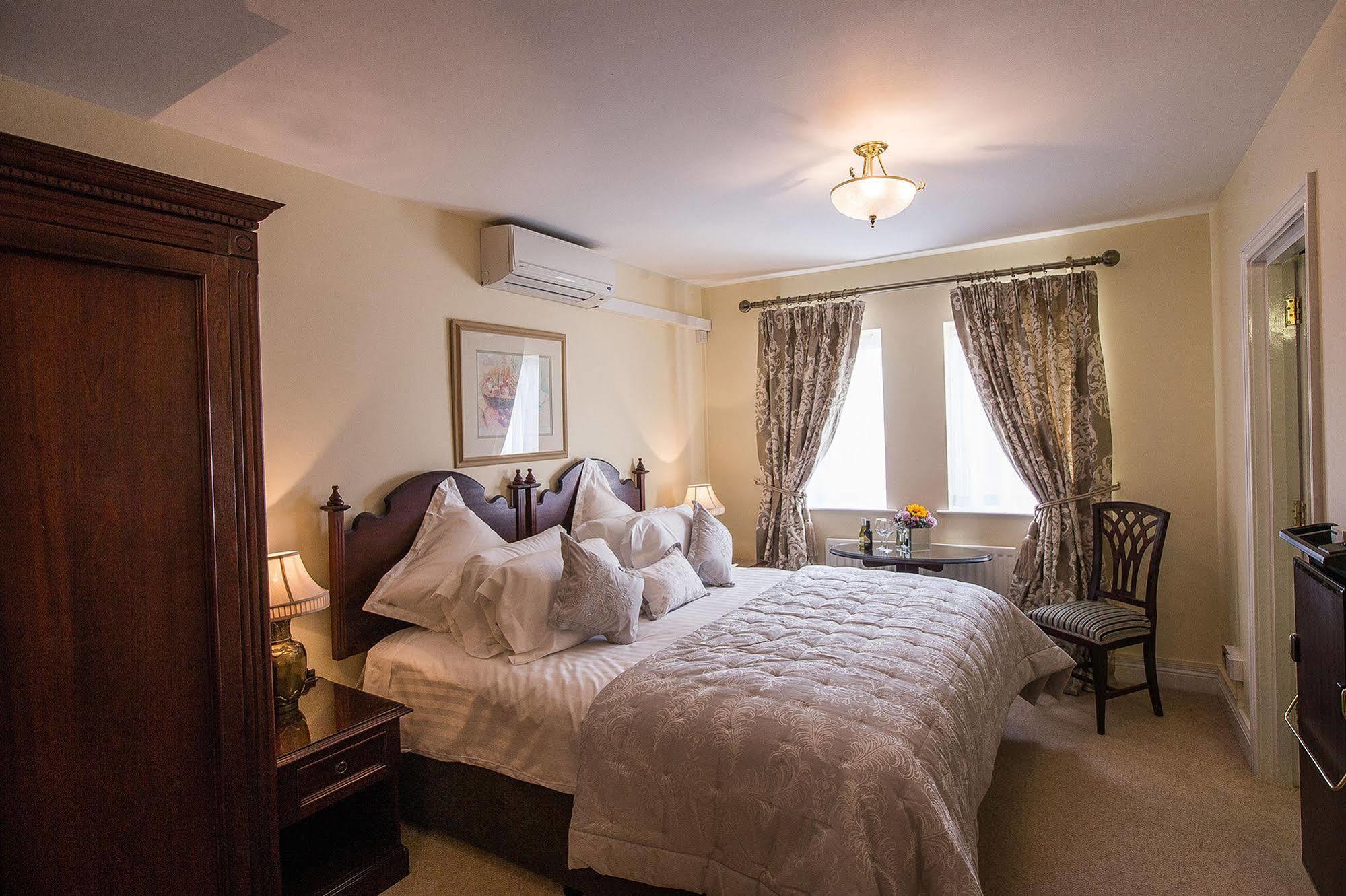 Hotel Tullyglass House Ballymena
