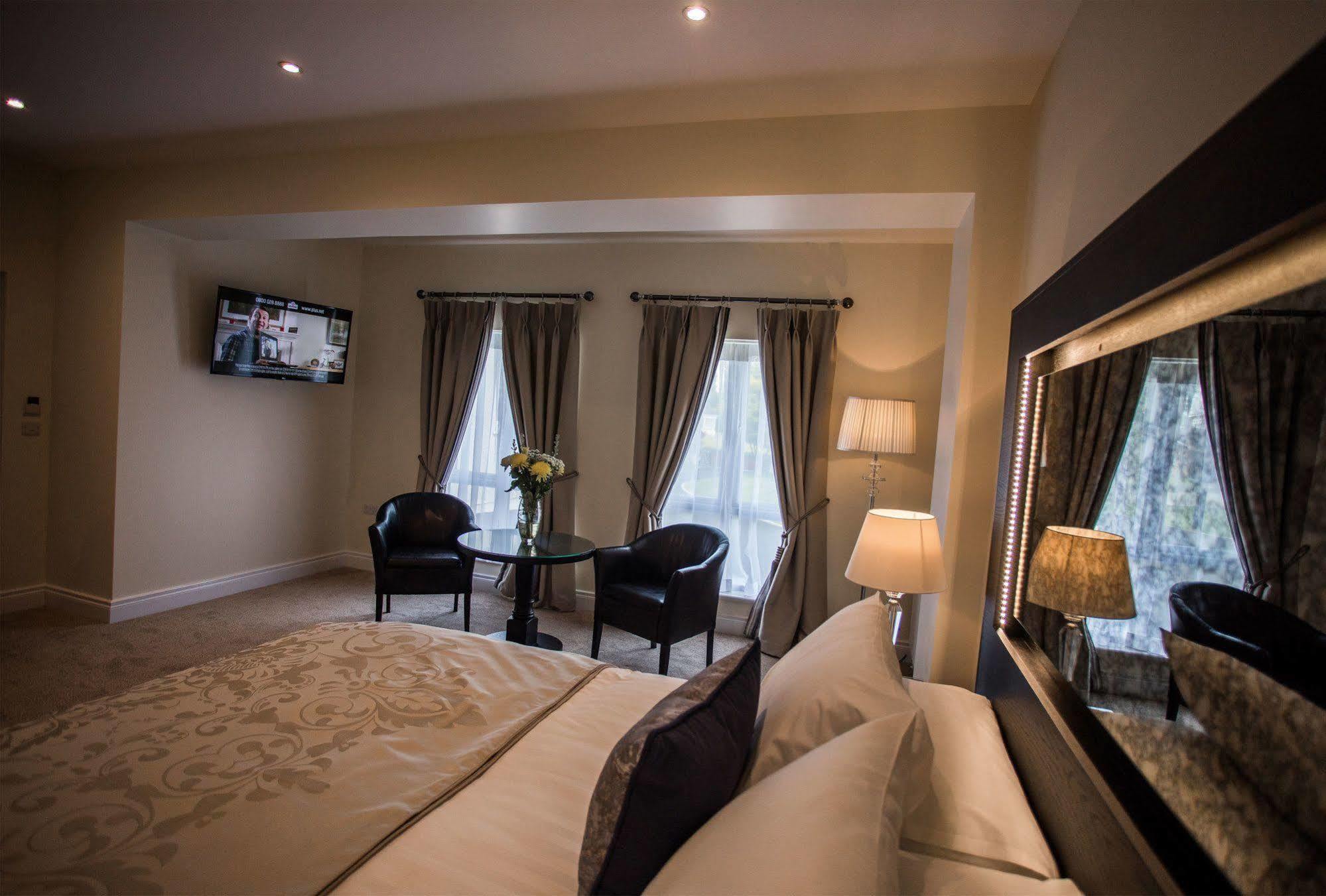 Tullyglass House 3* Ballymena